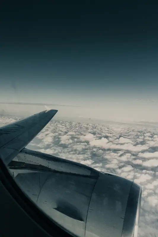 крыло самолета, самолет, небо, облака, синие, белые